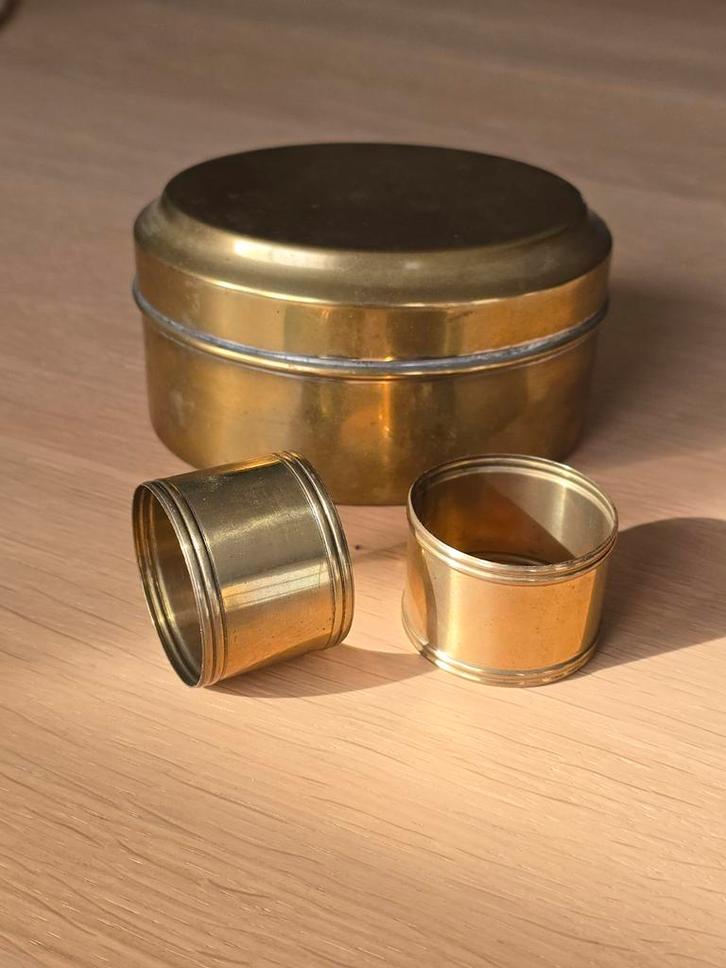 Set van 2 chique antieke koperen servetringhouders samen €6, Antiek en Kunst, Antiek | Koper en Brons, Koper, Ophalen of Verzenden