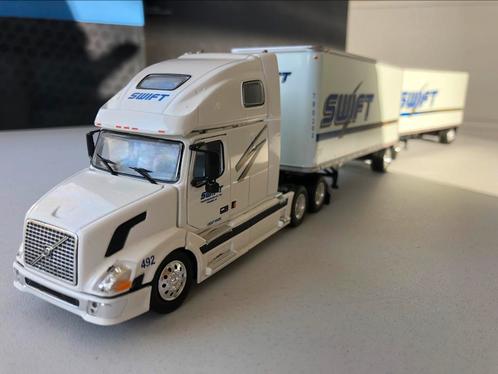 Tonkin Volvo Swift dubbele trailer, Hobby en Vrije tijd, Modelauto's | 1:50, Nieuw, Bus of Vrachtwagen, Wsi, Ophalen of Verzenden