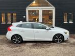 Volvo V40 1.6 T4 Summum Ecc/Navi/Pdc/Pano/Lm (bj 2013), Auto's, Volvo, Voorwielaandrijving, Stof, Gebruikt, Zwart