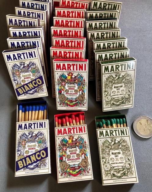 Presentatiedoos met 24 Doosjes Martini-Lucifers, 3 soorten, Verzamelen, Merken en Reclamevoorwerpen, Zo goed als nieuw, Overige typen