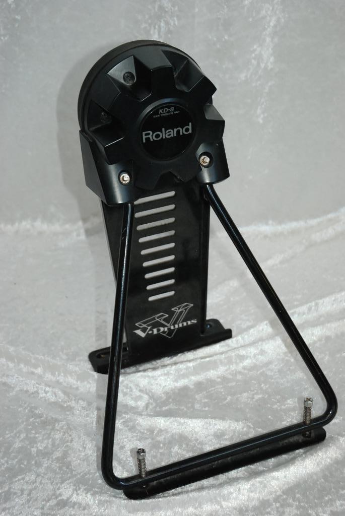 Roland Basdrumtrigger  KD-8   <25251093>, Muziek en Instrumenten, Instrumenten | Onderdelen, Gebruikt, Drums of Percussie, Ophalen of Verzenden