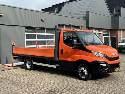 Iveco Daily 35C15 Trekhaak 3500kg Laadklep 500kg Navigatie O, Auto's, Bestelauto's, Bedrijf, Te koop, ABS, Alarm, Centrale vergrendeling