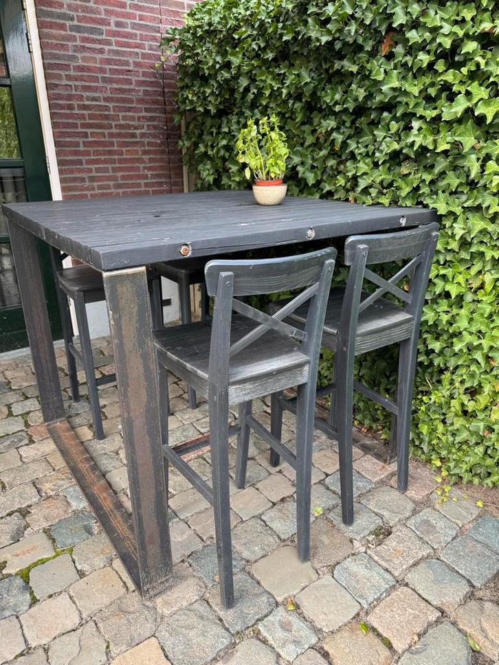 Houten tuintafel met gratis 4 krukken, Tuin en Terras, Tuintafels, Gebruikt, Rechthoekig, Hout, Ophalen