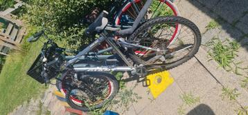 2x opknapper fiets beschikbaar voor biedingen