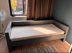 Bedbank grijs Woood, Ophalen, Gebruikt, 90 cm, Eenpersoons