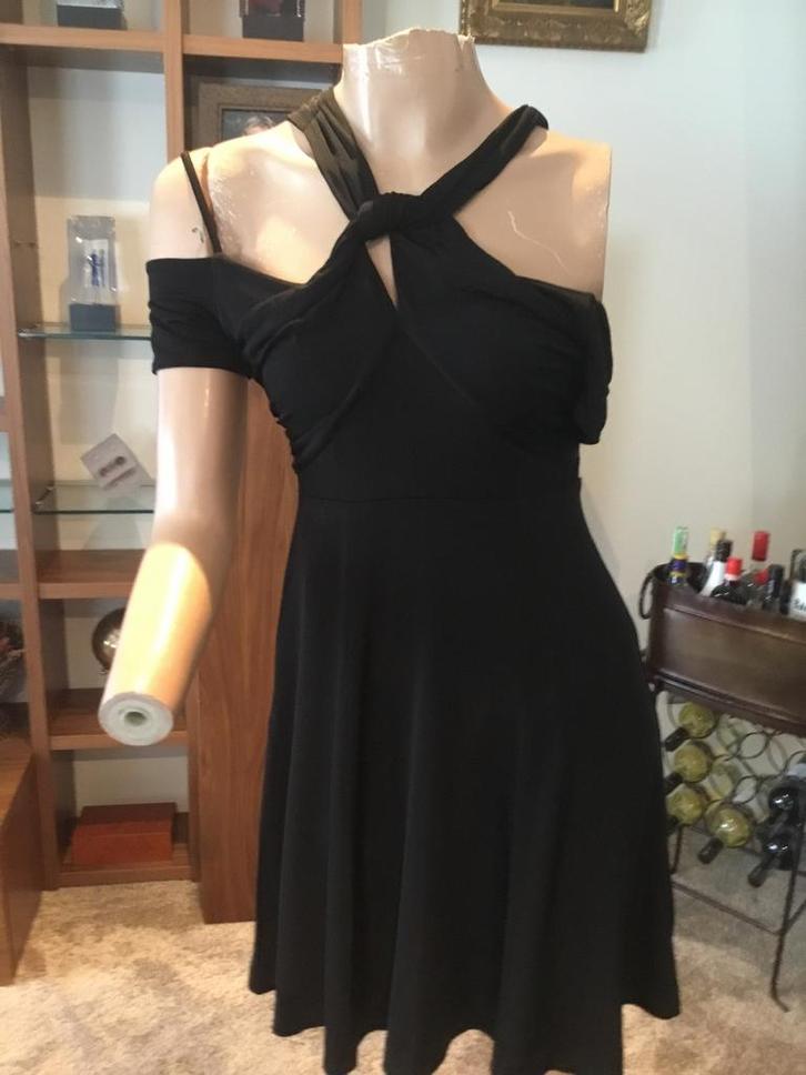 TWINSET jurk maat S origineel zgan, Kleding | Dames, Jurken, Zo goed als nieuw, Maat 36 (S), Zwart, Boven de knie, Ophalen of Verzenden