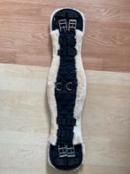 Premiere dressuursingel anatomisch artificial fur 65 cm, Ophalen of Verzenden, Zo goed als nieuw, Dressuur