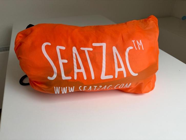 SeatZac opblaasbare zitzak / loungebank, Huis en Inrichting, Zitzakken, Zo goed als nieuw, Zitzakstoel, Oranje, Ophalen of Verzenden