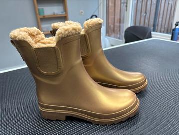 Goudkleurige Regenlaarzen met Voering - Maat 37 beschikbaar voor biedingen