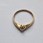 Geelgouden solitair damesring, Sieraden, Tassen en Uiterlijk, Ophalen of Verzenden, Dame, Goud, Goud