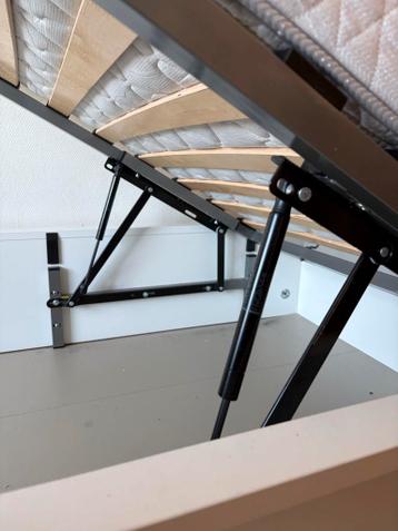 IKEA Herdla Opbergbedframe - Ruimtebesparend! - afbeelding 4