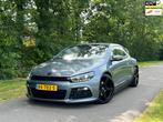 Volkswagen Scirocco 2.0 TSI Highline Plus | Automaat + Cruis, 65 €/maand, Stof, Gebruikt, Zwart