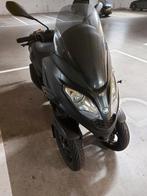 Piaggio 300 HPE van 2021, Fietsen en Brommers, Scooters | Piaggio, Ophalen of Verzenden, Zo goed als nieuw, Elektrisch, Overige modellen