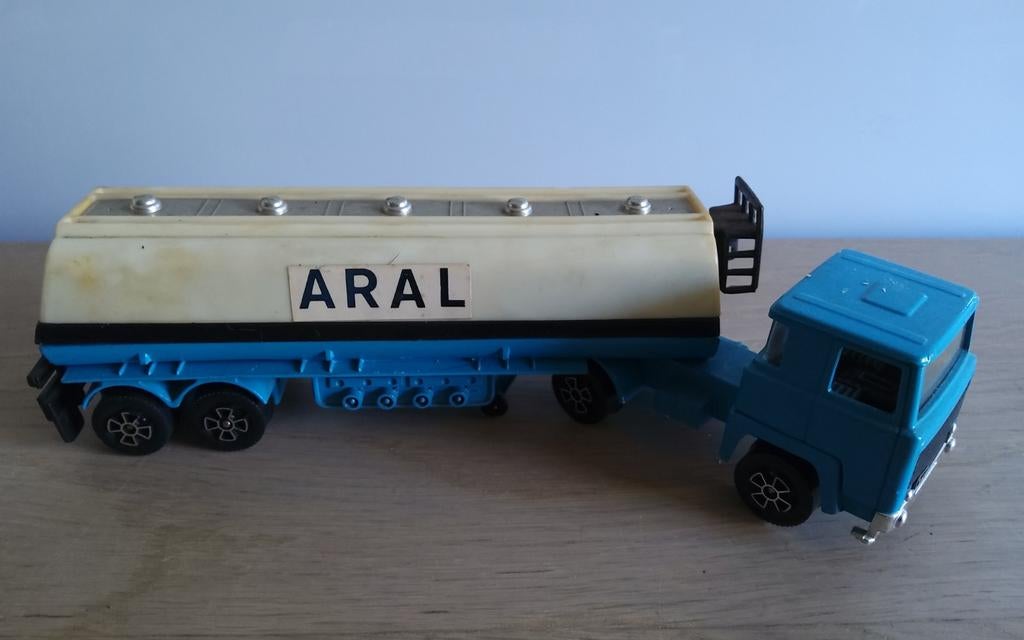 Aral Tankwagen Speelgoed Truck, Ophalen of Verzenden, Gebruikt