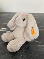 Steiff haas met knop13 cm, Antiek en Kunst, Ophalen of Verzenden
