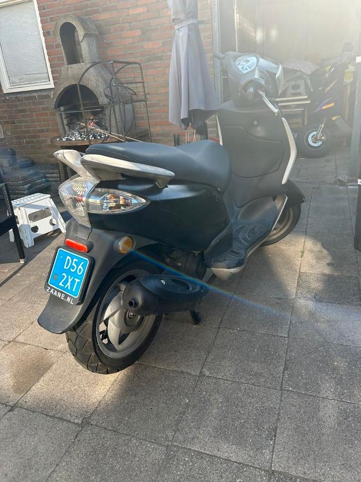 Piaggio Zip scooter - D56-2XT, Fietsen en Brommers, Scooters | Piaggio, Gebruikt, Zip, Benzine, Ophalen of Verzenden