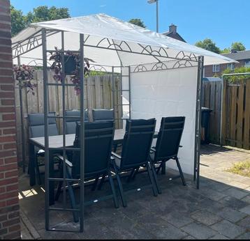 Pergola beschikbaar voor biedingen