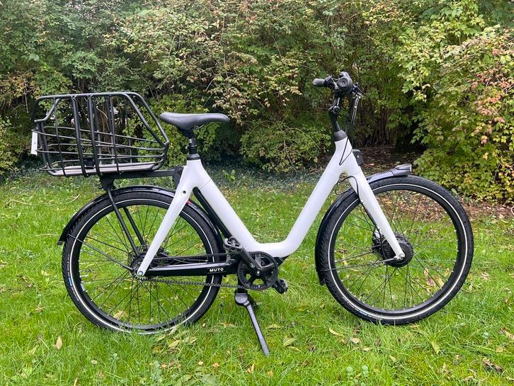 Mooie Stella Muto elektrische fiets, Fietsen en Brommers, Fietsen | Dames | Damesfietsen, Zo goed als nieuw, Overige merken, Versnellingen