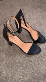 Zwarte Italiaanse leren dames pumps open teen maat 39, Ophalen of Verzenden, Zo goed als nieuw, Zwart