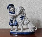 Antiek Beeldje Kastbeeldje Kasthond Meisje Hond 11 cm, Antiek en Kunst, Ophalen of Verzenden