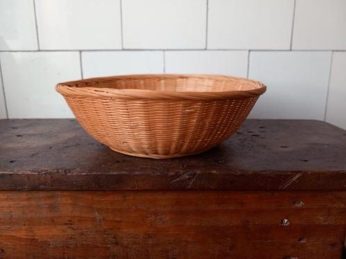 vintage rieten mand, rotan broodmandje fruitschaal Frankrijk, Antiek en Kunst, Curiosa en Brocante, Verzenden