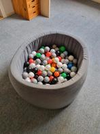 Ballenbak met wasbare hoes en verschillende kleuren ballen, Ophalen, Jongen of Meisje