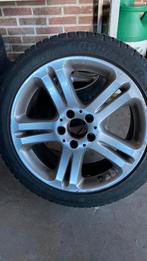 Velgen + winterbanden Mercedes W212, Auto-onderdelen, Banden en Velgen, Ophalen, Gebruikt, Banden en Velgen, 17 inch