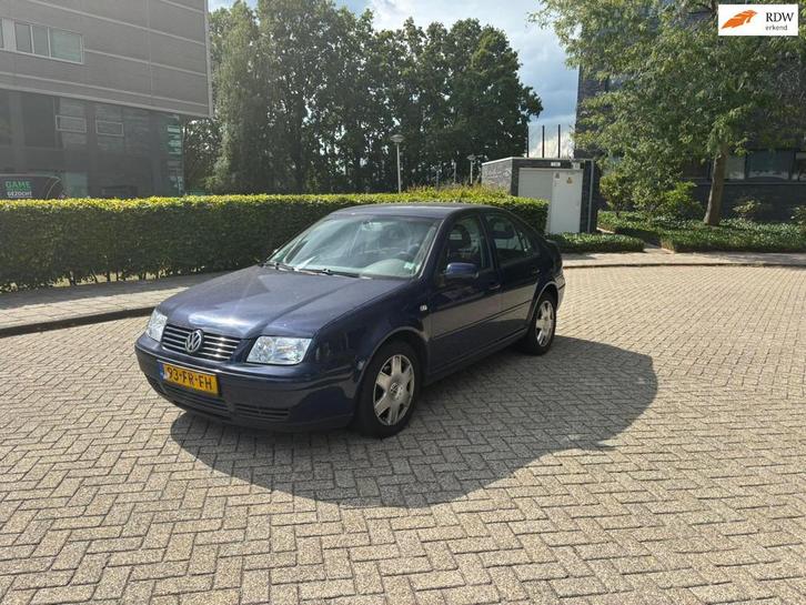 Volkswagen Bora 1.6-16V Highline, Auto's, Volkswagen, Bedrijf, Te koop, Bora, ABS, Airbags, Airconditioning, Alarm, Boordcomputer