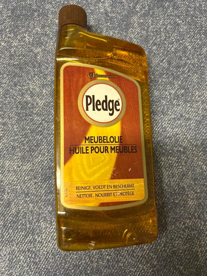 Pledge Meubelolie 250ml, Huis en Inrichting, Schoonmaakartikelen, Schoonmaakmiddel, Ophalen of Verzenden