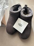 Ugg Classic Ultra Mini enkellaarsjes maat 36, Kleding | Dames, Schoenen, UGG, Verzenden, Lage of Enkellaarzen, Grijs