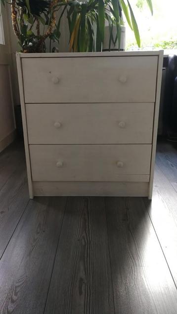 houten ladekastje gratis