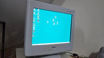 Iiyama Vision Master pro 413 crt monitor  beschikbaar voor biedingen