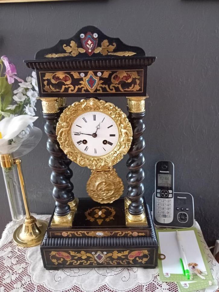 Antieke klok met getorste zuilen ca. 1870, Antiek en Kunst, Antiek | Klokken, Ophalen