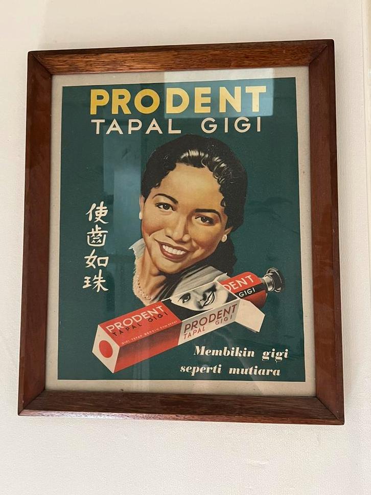 Mooie oude affiche van Prodent in houten lijst, Verzamelen, Merken en Reclamevoorwerpen, Gebruikt, Overige typen, Ophalen