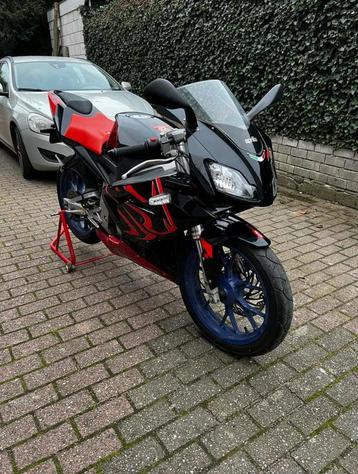 Aprilia rs50 beschikbaar voor biedingen