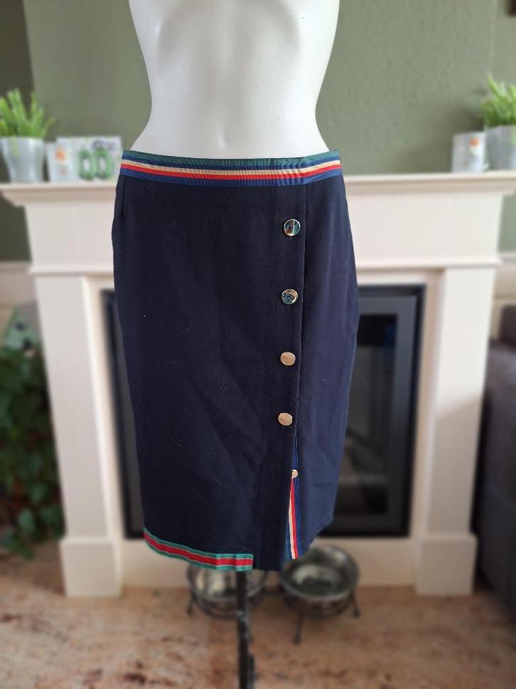 Caroline Biss blauwe rok met knopen 36 S gratis verz in NL, Kleding | Dames, Rokken, Zo goed als nieuw, Maat 36 (S), Blauw, Knielengte