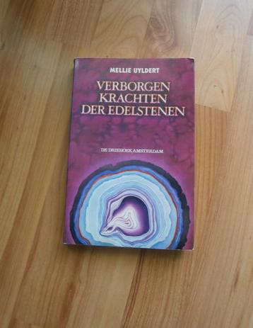 5 boeken Esoterie/Spiritualiteit in goede staat, zie tekst. beschikbaar voor biedingen