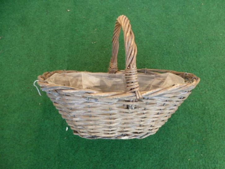 1 ovaal bruin mandje met hengsel voor bloemstuk of plantje, Hobby en Vrije tijd, Knutselen, Nieuw, Materiaal, Ophalen of Verzenden