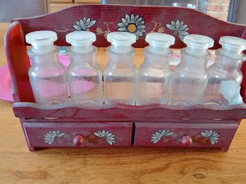 Vintage Kruidenrekje  beschikbaar voor biedingen