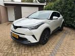 Toyota C-HR 1.8 Hybrid 122pk CVT 2017 Wit, Auto's, Toyota, Zwart, 4 cilinders, SUV of Terreinwagen, 1395 kg