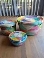 Set afrikaanse opbergmanden uit Senegal multicolor, Ophalen of Verzenden, Nieuw, Rond, Overige materialen