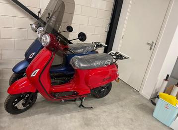 Nieuwe scooter 0 kilometer beschikbaar voor biedingen
