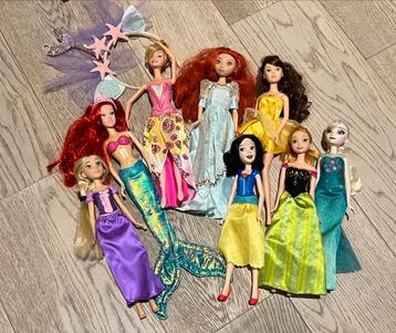 Barbie Disney poppen prinsessen Ariel Rapunzel Belle 