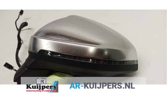 Buitenspiegel links van een Audi S4, Auto-onderdelen, Spiegels, Audi, Gebruikt