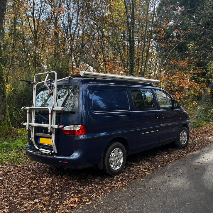 Fijne compacte kampeerbus hyundai h200 - camper van - blauw, Caravans en Kamperen, Campers, Particulier, tot en met 2, Buscamper of Camperbus