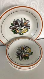 Italiaanse mossel vis pasta borden - 5 delig, Huis en Inrichting, Keuken | Servies, Ophalen of Verzenden, Zo goed als nieuw, Bord(en)