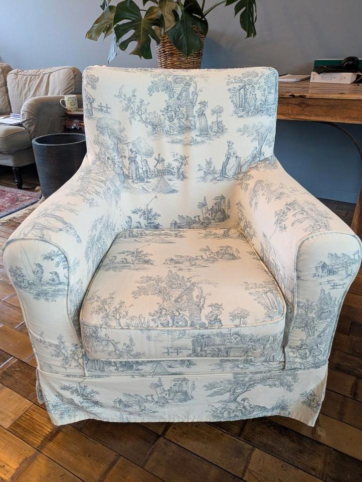 Fauteuil Jennylund met landelijke maatwerk-hoes wit blauw, Huis en Inrichting, Fauteuils, Zo goed als nieuw, 50 tot 75 cm, 75 tot 100 cm