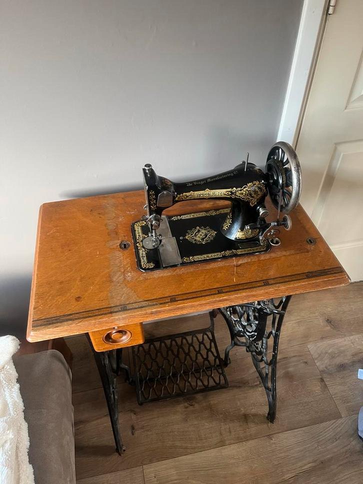 Antieke Singer Naaimachine, Antiek en Kunst, Antiek | Naaimachines, Ophalen