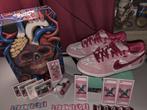nike dunk strange love, Overige kleuren, Nike, Ophalen of Verzenden, Sneakers of Gympen