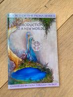 Introductie tot een Nieuwe Wereld - Fiona Series, Ophalen of Verzenden, Zo goed als nieuw, Spiritualiteit algemeen, Achtergrond en Informatie